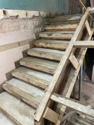 6 u-shape concrete staircase in oxford